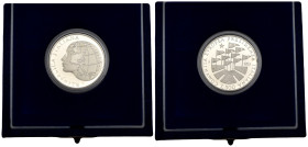 500 Lire Presidenza italiana CEE 1985 - Ag - in cofanetto - Gigante 422

SPEDIZIONE IN TUTTO IL MONDO - WORLDWIDE SHIPPING

FDC