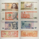 Perù - Lotto di 4 banconote: 500 Intis 1987 P#134b - 50 Intis 1987 P#131b - 10 Intis 1986 P#128a - 10 Soles de Oro 1976 P#112

SPEDIZIONE IN TUTTO I...