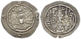 REGNO SASANIDE. Hormizd IV (579-590). Dracma, zecca Byshapur, anno 6. AR (g 4,11). Busto coronato a destra; stella in alto a sinistra e destra. R/ Alt...