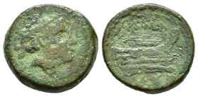 SERIE ANONIMA (c. 217-215 a.C.). Semuncia per Roma. AE (g 7,18). Testa di Mercurio a destra, con petaso alato. R/ Prua di nave a destra. Crawford 38/7...