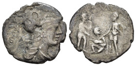 TI. VETURIUS (137 a.C.). Denario per Roma. AR (g 3,67). Busto elmato e drappeggiato di Marte a destra. R/ Scena di giuramento: giovane inginocchiato, ...