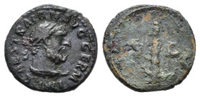 TRAIANO (98-117). Quadrante per Roma. AE (g 1,53). Busto di Ercole a destra, con pelle di leone attorno al collo. R/ Clava. RIC II 699; Woytek 603b. B...