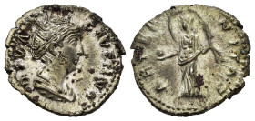 DIVA FAUSTINA I (morta nel 140/1). Denario per Roma. AR (g 3,31). Busto drappeggiato a destra, con capelli raccolti sul capo. R/ Aeternitas in piedi a...