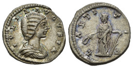 GIULIA DOMNA (Augusta, 193-217). Denario per Laodicea. AR (g 3,58). Busto drappeggiato a destra. R/ Laetitia stante a sinistra, con corona e timone. R...