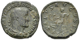 MASSIMINO I IL TRACE (235-238). Sesterzio per Roma. AE (g 22,70). Busto laureato, drappeggiato e corazzato a destra. R/ Salus seduta a sinistra, poggi...