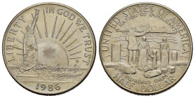 STATI UNITI. Mezzo Dollaro 1986, zecca di Denver. NI (g 11,15). Statua della Libertà; in background porto di New York con navi in entrata e skyline de...