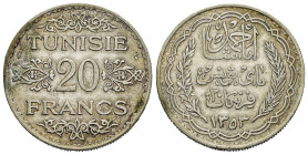 TUNISIA. Ahmad II (1929-1942). 20 Franchi 1353, zecca di Parigi. AR (g 19,86). Valore in francese. R/ Valore e data in arabo. KM 263. BB