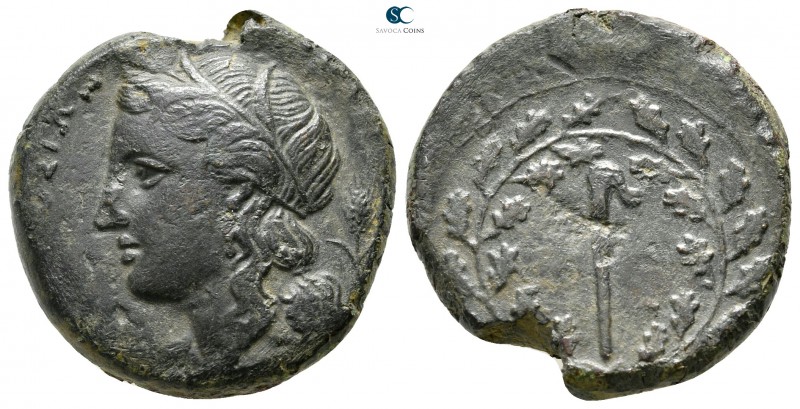 Sicily. Syracuse. Agathokles 317-289 BC. 
Bronze Æ

23 mm., 11,59 g.

[ΣΥΡΑ...