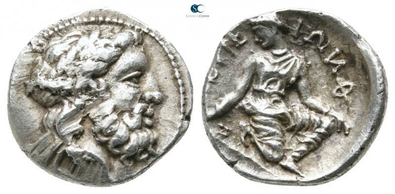 Thessaly. Kierion 400-350 BC. 
Diobol AR

13 mm., 1,36 g.

Laureate head of...