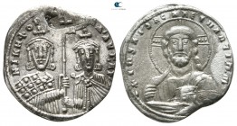 Nicephorus II Phocas, with Basil II AD 963-969. Constantinople. Foureé Solidus AR