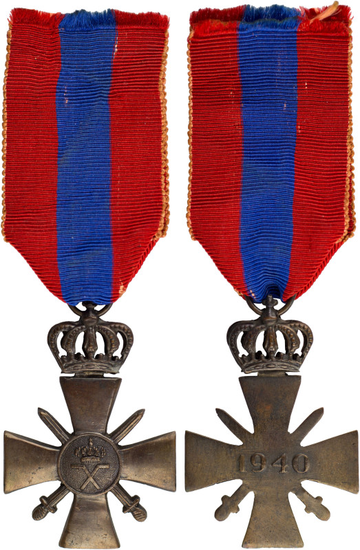 GREECE: War Cross 1940. 3rd class: Bronze cross and crown. With full original ri...