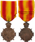 GREECE: Medal for outstanding acts 1940 (2nd Type 1950). It replaced the Medal of Outstanding Acts of 1940 by a new form of Medal and the same conditi...