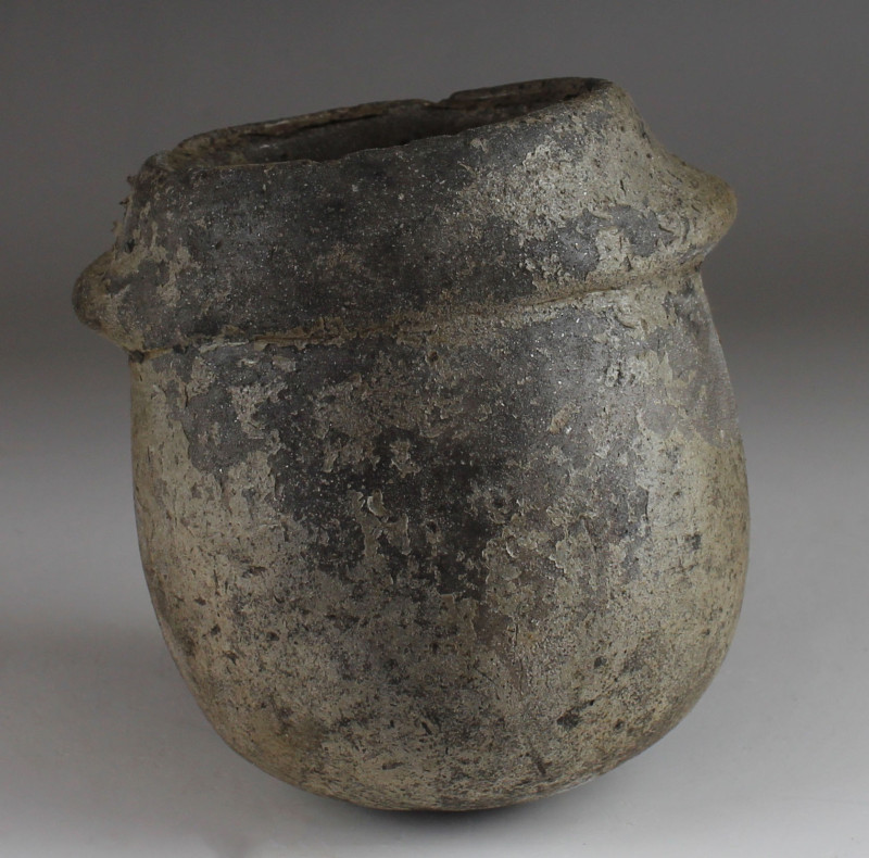 Etruscan urn, Ex MUSEUM

ITEM: Urn
 MATERIAL: Pottery
 CULTURE: Etruria
 PE...