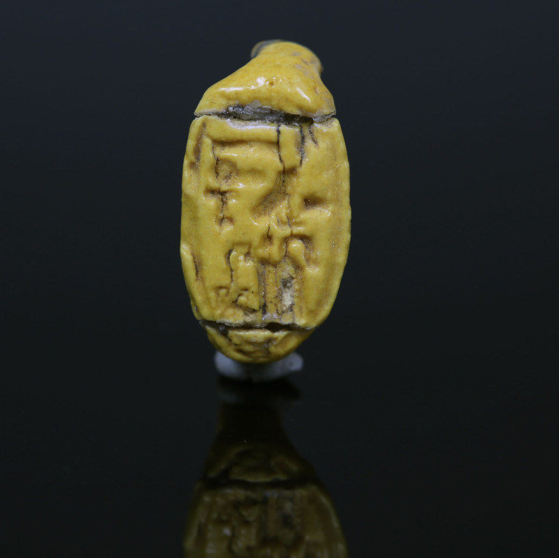 Egyptian ring of pharaoh Tutankhamen, Ex MUSEUM

ITEM: Ring of pharaoh Tutankh...