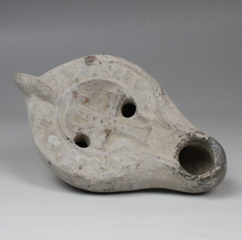 Christian oil lamp depicting a monogrammatic cross, Type Bussière E IX 31 - Atla...