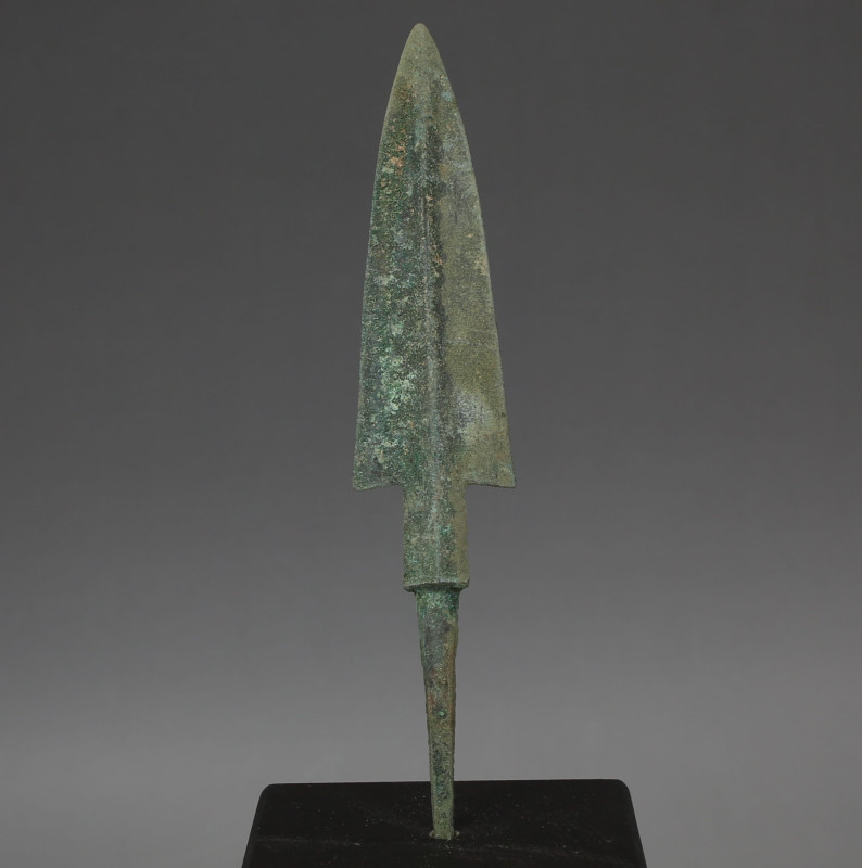 Elamite arrowhead

ITEM: Arrowhead
 MATERIAL: Bronze
 CULTURE: Elamite, Midd...
