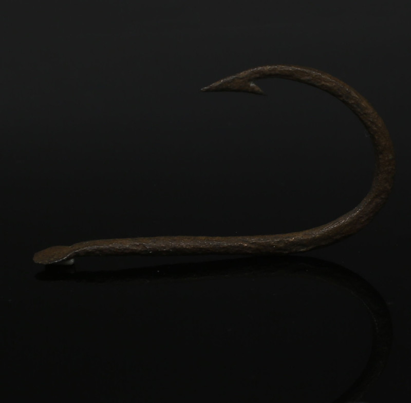 Roman fishing hook

ITEM: Fishing hook
 MATERIAL: Bronze
 CULTURE: Roman
 P...
