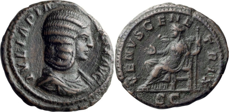 Julia Domna. 40-as; Julia Domna; Rome, 215 AD, As, 10.90g. BM-230, pl. 74.6. Obv...