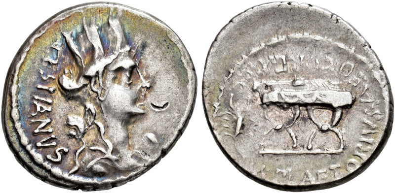 REPÚBLICA ROMANA. PLAETORIA. M. Plaetorius Cestianus. Denario. Roma (67 a.C.). A...