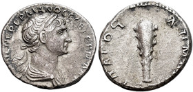 IMPERIO ROMANO. TRAJANO. Didracma. Caesarea de Capadocia (112-114). A/ Busto laureado y drapeado a der. R/ Clava. AR 6,5 g. 20,46 mm. RPC-III.3001. Le...