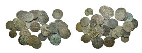 REINOS DE CASTILLA Y LEÓN. Lote de 41 vellones de Enrique III -2 cornados y 22 blancas-, Juan II -4 cornados y 10 blancas con marcas-, 2 monedas portu...