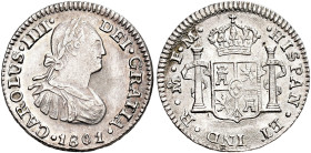 CARLOS IV. 1/2 real. 1801. México. FM. AR 1,7 g. 16,17 mm. VI-243; AC-286. EBC-.
