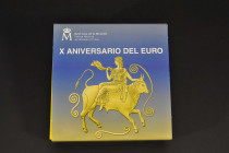 JUAN CARLOS I. 50 euros. Cincuentín conmemorativo de la FNMT. X Aniversario del euro. 2012. AR 168,75 g. En su estuche original y con certificado de a...