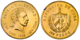 MONEDA EXTRANJERA. CUBA. 100 pesos. José Martí. 1989. Piefort. AU 62,34 g. 32,5 mm. KM-p 28. SC. Encapsulada NGC-MS 67. Rarísima: 10 piezas acuñadas....