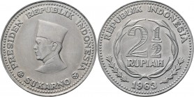 WORLD Coins
Indonesia - Pattern 2 1/2 Rupiah 1963, Aluminium munten Bust to left. Rev. denomination within wreath, date below.KM. Pn3Struck in alumin...