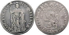 Provinical - HOLLAND Provincie 1581 - 1795
1 Gulden 1681, Silver Type I. Staande Nederlandse maagd bij altaar. Kz. gekroond provinciewapen tussen waa...
