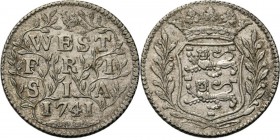 Provinical - WEST-FRIESLAND Het Gewest 1581 - 1795
Zilveren duit 1741, Silver Geheel versierd tussen bladertakken: haan / WEST / FRI / SIÆ / I74I. Kz...