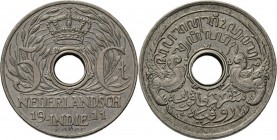 Dutch Oversea Regions
NEDERLANDS-INDISCH GOUVERNEMENT 1816–1949 - Proefslag 5 Cent 1911, Copper, WILHELMINA 1890–1948 Type II door J.C. Wienecke met ...