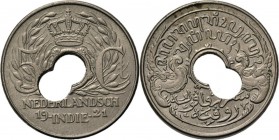 Dutch Oversea Regions
NEDERLANDS-INDISCH GOUVERNEMENT 1816–1949 - Misslag 5 Cent 1921, Copper, WILHELMINA 1890–1948 Centrale doorboring tussen waarde...