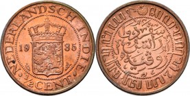 Dutch Oversea Regions
NEDERLANDS-INDISCH GOUVERNEMENT 1816–1949 - ½ Cent 1935, Copper, WILHELMINA 1890–1948 TYPE III mmt. druiventros. Gekroond rijks...