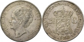 KONINKRIJK DER NEDERLANDEN - WILHELMINA 1890–1948
2½ Gulden of rijksdaalder 1938 Hoofd naar links. Mt. mercuriusstaf. TYPE IV b (1937–1940). ‘Ouder h...
