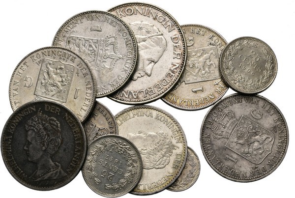 LOTS
Lot Koninkrijk (12) O.a. misslag Dubbeltje 1978, Gulden 1913, een Kwartje ...