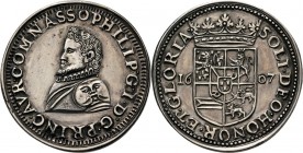 Medals
HISTORIEPENNIGEN - HISTORICAL MEDALS - PHILIPS WILLEM, PRINS VAN ORANJE. 1607 Borstbeeld naar links. Kz. gekroond wapen. vL. II 25.AR gegoten ...