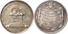 Medals
HISTORIEPENNIGEN - HISTORICAL MEDALS - ROTTERDAM. EREPENNING VOOR DE RUSTBEWAARDERS. 1787 Vierkant altaar waarop kussen met zwaard, kransen en...