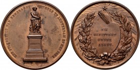 Medals
HISTORIEPENNIGEN - HISTORICAL MEDALS - AMSTERDAM. ONTHULLING STANDBEELD VAN REMBRANDT VAN RIJN 1852, by door J.P. Menger. Standbeeld op sokkel...