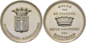 Medals
HISTORIEPENNIGEN - HISTORICAL MEDALS - ROTTERDAM. HULDE AAN DE SCHUTTERIJ VOOR HAAR OPTREDEN BIJ DE ONLUSTEN TIJDENS DE STAKING VAN SJOUWERS E...
