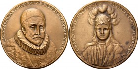 Medals
HISTORIEPENNIGEN - HISTORICAL MEDALS - BETOGINGEN TEGEN DE REVOLUTIE (1918), by door J.C. Wienecke. Aanziend borstbeeld Willem van Oranje iets...