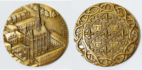 FRANCIA. PARIGI. Medaglia con la veduta della cattedrale parigina della Sainte Chapelle. Opus: Baron. Ae; 60mm

FDC