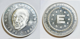 PERSONAGGI. Konrad Adenauer (1876-1967). Medaglia 1967. Ag; 26gr; 40mm

PROOF