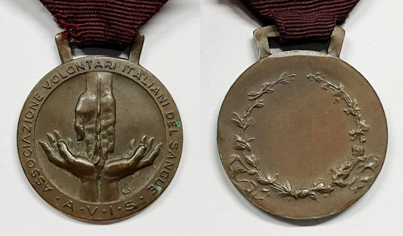 ITALIA. Medaglia associazione Volontari Italiani del Sangue - A.V.I.S. - S.J - J...