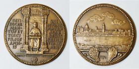 MANTOVA. Medaglia del Circolo Iconografico Virgiliano 1974. Veduta della cittÃ di Mantova. Opus: Johnson. Ae; 60mm

FDC
