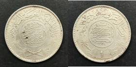 ARABIA SAUDITA. 1 Riyal 1935 (AH1354) KM 18; Ag; 11.60gr.

SPL