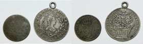AUSTRIA. PRAGA. Maria Teresa (1740-1780). 10 kreuzer 1765 con anello di sospensione; DARMSTADT. 6 kreuzer (uniface?). Ag

MB/BB