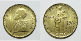 VATICANO. Pio XII (1939-1958). 20 lire 1957. Gig. 125

FDC