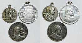 VATICANO. Pio XI (1922-1939). Lotto di 3 medaglie varie. Ae argentato; Al

SPL