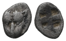 Cimmerian Bosporos, Pantikapaion. AR Obol, 0.54 g. - 9.27 mm. Circa 480-470 BC.
Obv.: Facing head of lion.
Rev.: Quadripartite incuse square.
Ref.: Ma...